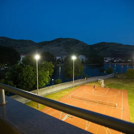 Srna Trebinje